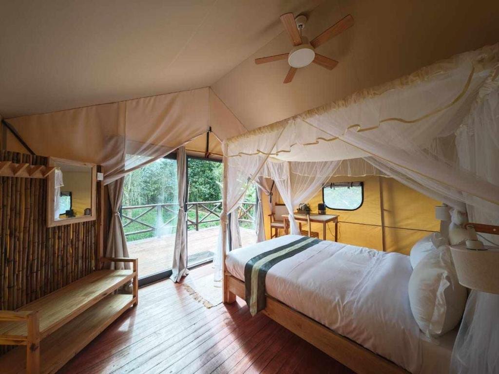 Longoza Ecolodge