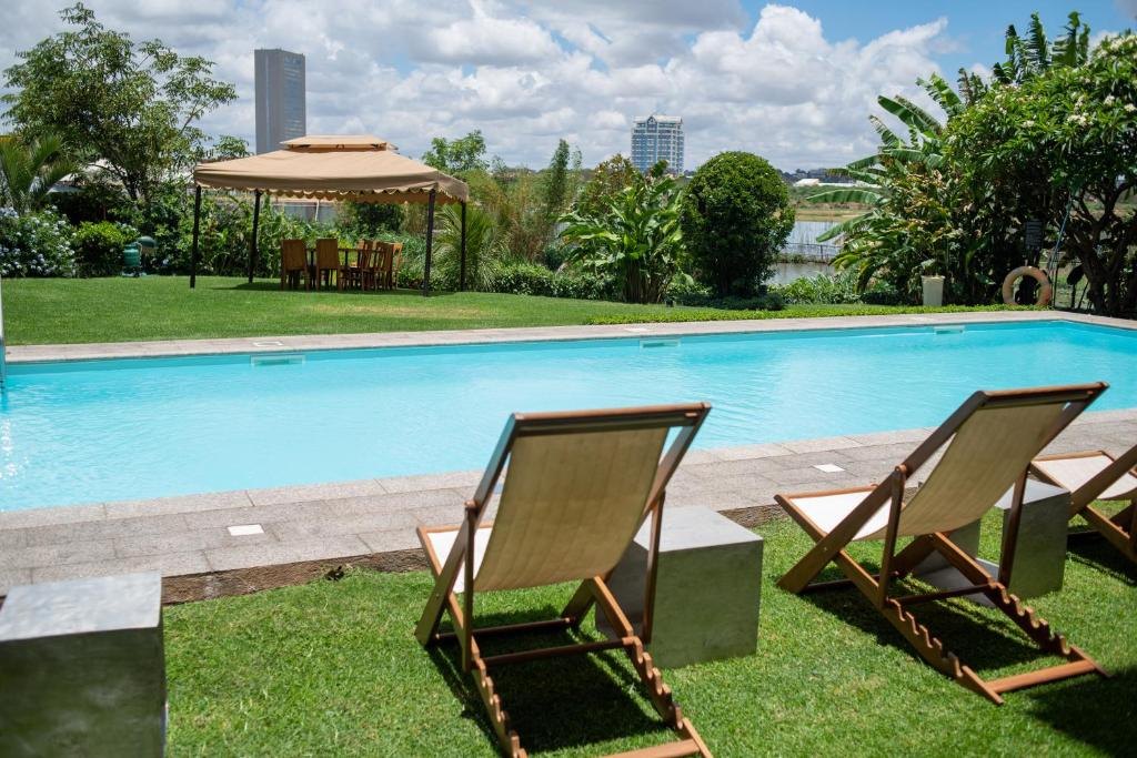Radisson Tamboho Waterfront
