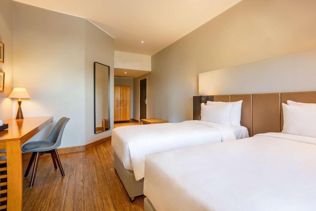 Radisson Tamboho Waterfront